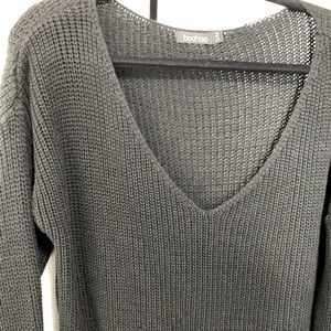Boohoo V neck jumper